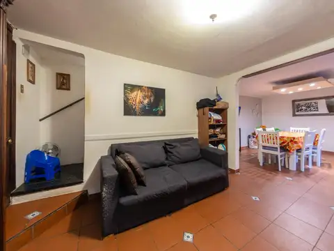 Depto Tipo Casa en Venta en Centro, USD 96.000