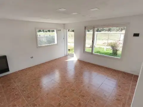 Local comercial con alta visibilidad en Dina Huapi