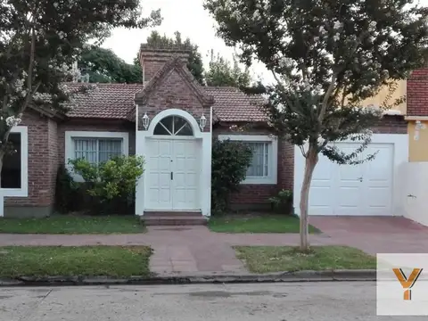 Casa en venta - 3 dormitorios 1 baños - 120mts2 - Pergamino