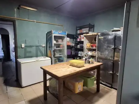 Local en Venta 1956 años