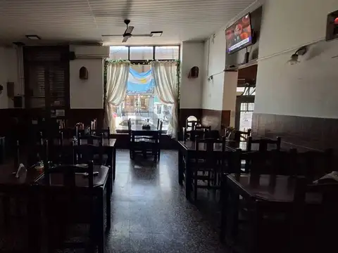 VENTA LOCAL COMERCIAL CON DPTO 3 AMB SOBRE AVENIDA ITALIA