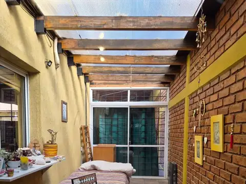 Casa en Venta en Coronel Dorrego, USD 140.000