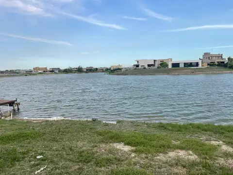 Terreno a la laguna - area 6 - San Sebastián