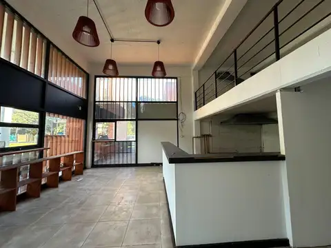 Oficina en Alquiler en Presidente Derqui, $ 800.000