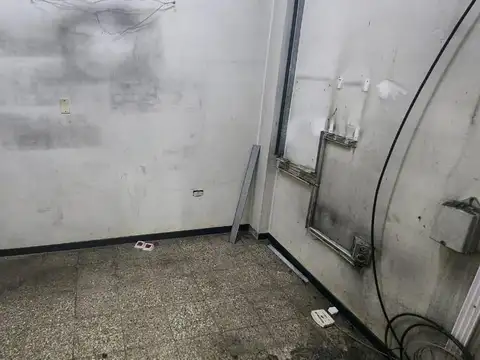 Av. Rivadavia al 11200