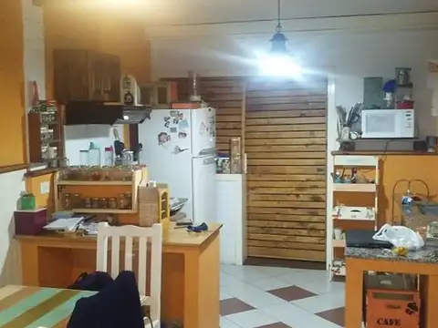 Casa en Venta en Campana, USD 140.000