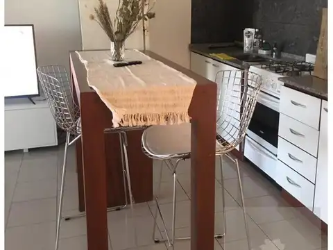 Intendente Grant 200 , Piso 8