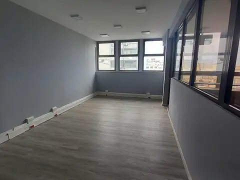 Venta , Oficina En Capital Federal, Avenida Belgrano, San