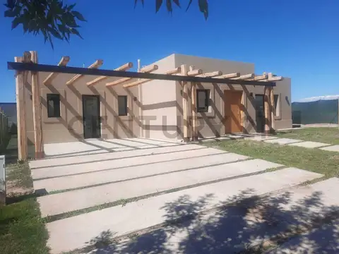 VENTA CASA EN CARRODILLA LUJAN