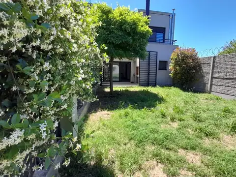 Depto Tipo Casa en Venta en Cañuelas, USD 215.000
