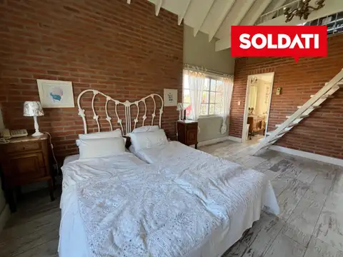 Casa en Venta de 4 dormitorios