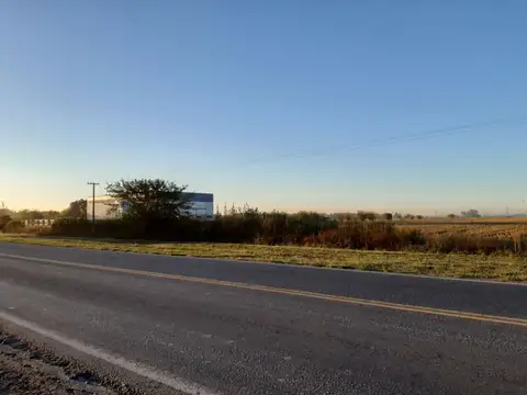 Ao 12 y Autopista a Buenos Aires