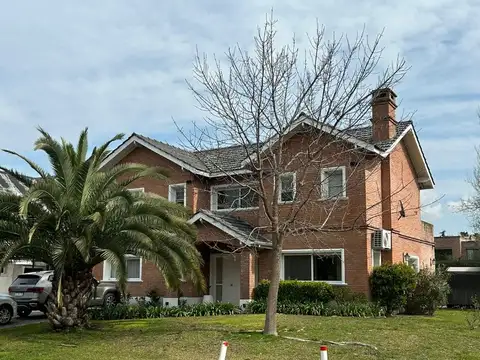 Corona Golf Club 2500