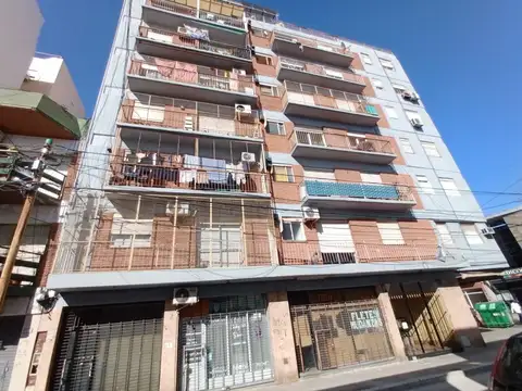 Alquiler departamento 3 ambientes en liniers