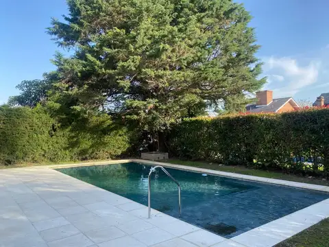 Casa en Venta en Countries y Barrios Cerrados en Pilar, USD 290.000