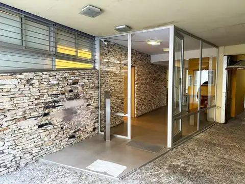 Convencion 1900, Piso PB