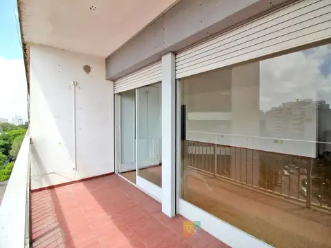 Departamento 5 ambientes con 2 baños