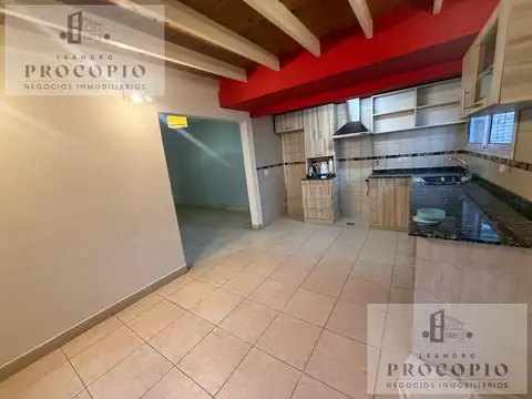 PH tipo casa 3 ambientes en alquiler en San Antonio de Padua