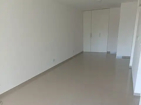 Departamento en Alquiler en Vicente Lopez Vias / Maipu, $ 850.000