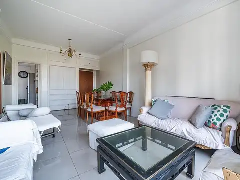 Departamento 4 ambientes con 2 baños