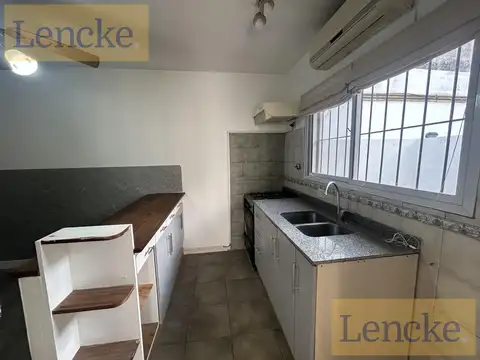 Casa en Alquiler en San Isidro Centro, $ 950.000