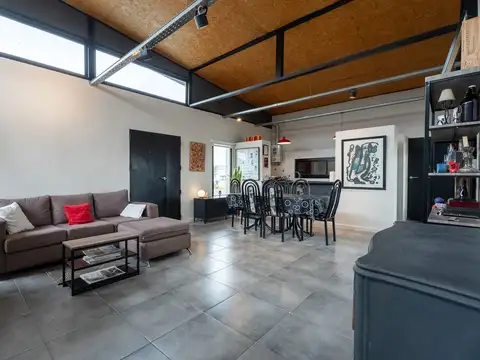 Casa en Venta con 1 cochera
