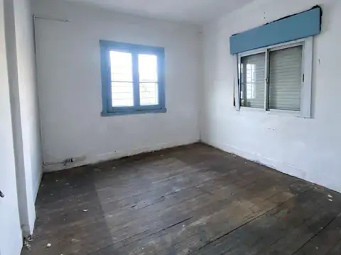 Yapeyú 1600, Piso 1