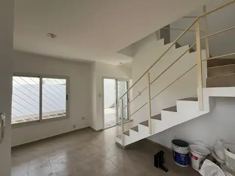 VENTA CASA NVO. POETA LUGONES FINANCIACION