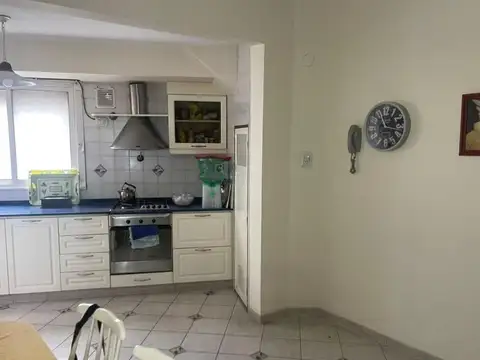 CASA 5 AMBIENTES EN VILLA DEVOTO RESIDENCIAL