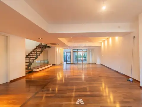 Casa en Alquiler de 5 dormitorios