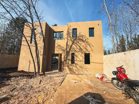 Casa  en Venta en Matheu, Escobar, G.B.A. Zona Norte