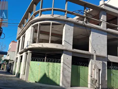 Local Comercial en Esquina 150 m² - Terminaciones a Convenir - Haedo