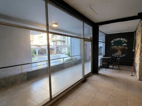 Local en Venta en Centro, USD 75.000