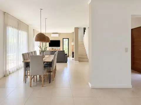 Casa en Alquiler Temporal al Norte