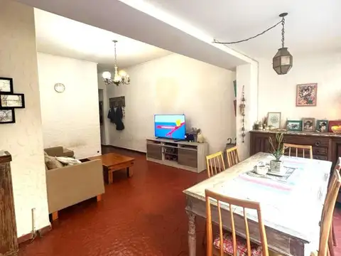 Depto. 4 ambientes c/ Patio en Banfield