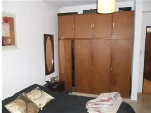 Los Paraisos 100