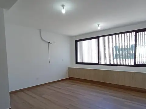 Departamento en Alquiler de 8 ambientes
