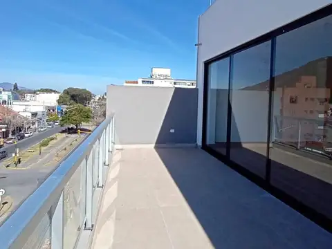 Alquiler de 8 Departamentos en Av. Bicentenario al 900, Salta Capital