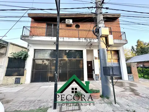 APTA CREDITO - Local  con deposito y casa - Av. San Martin 959 - Belen de Escobar