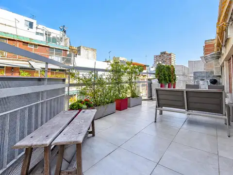 Venta de Departamento Casa en Altura 5 Ambientes Con Balcón Terraza en Caballito