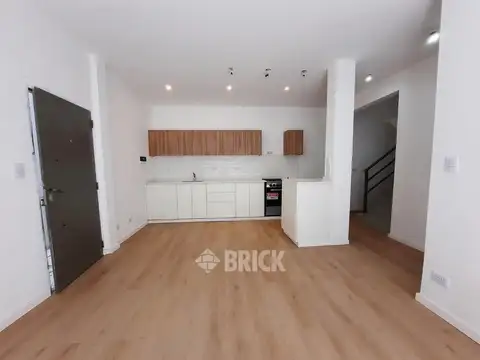 Depto Tipo Casa en Venta en Caballito, USD 139.900