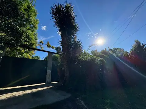 Casa 3 ambientes con 2 baños