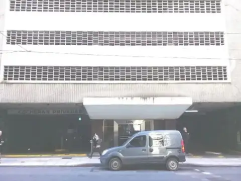 Tucumán 1400 San Nicolás 2 Cocheras U$20.000