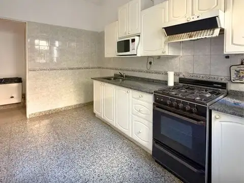 Teniente Ibañez 100