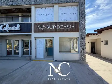 Paseo Comercial unid 29