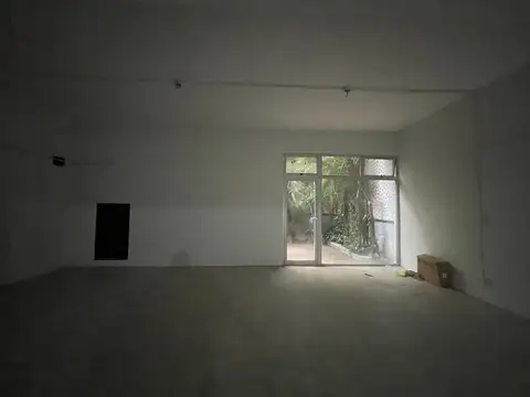 Local en Alquiler en Parque Patricios, $ 6.200.000