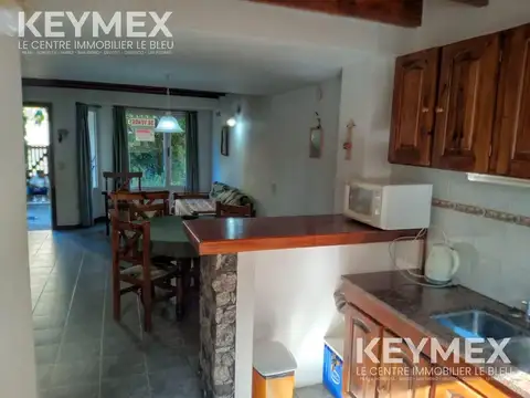 Depto Tipo Casa 3 ambientes con 2 baños