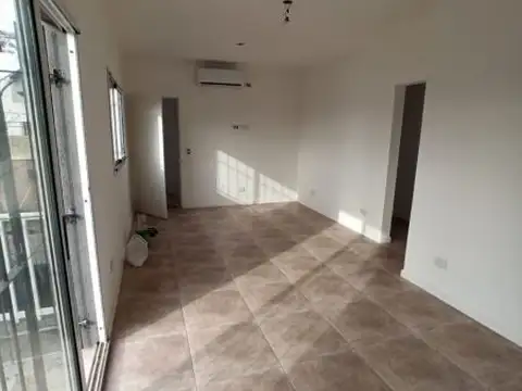 Depto Tipo Casa en Alquiler al Norte