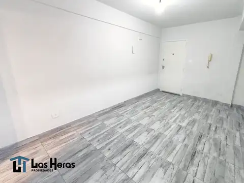 Avenida Asamblea 300, Piso 9