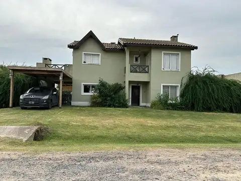 Venta de casa en Campo Daromy - 5 Amb con Piscina
